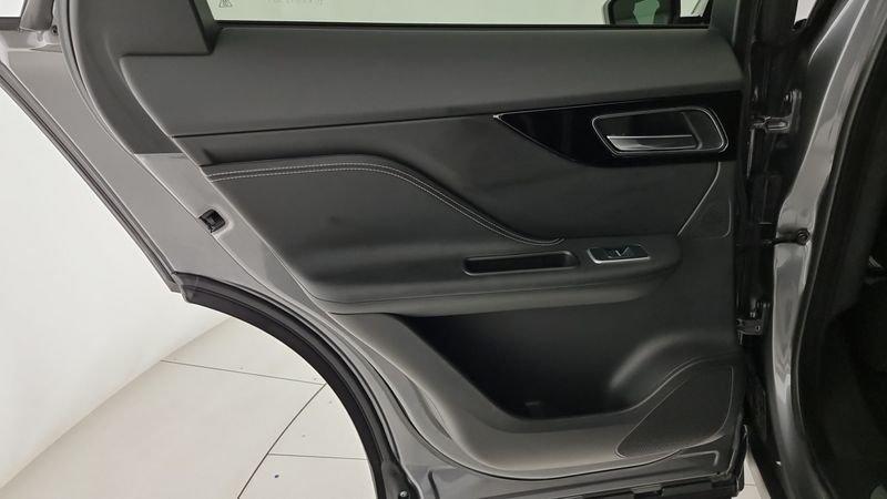 Jaguar F-Pace 2.0 250 CV AWD aut. R-Sport