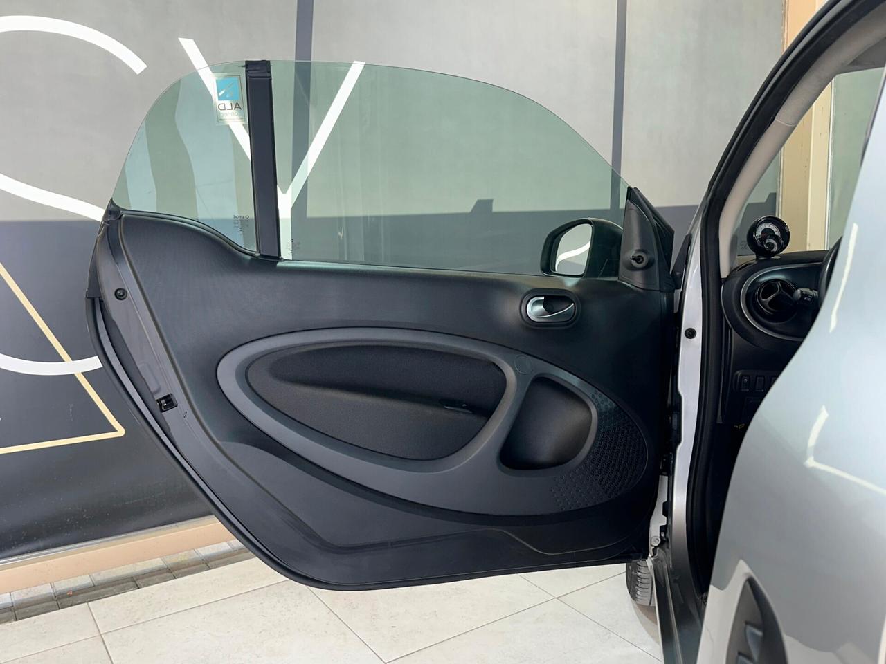 smart forTwo 1.0 Passion 71cv twinamic my18