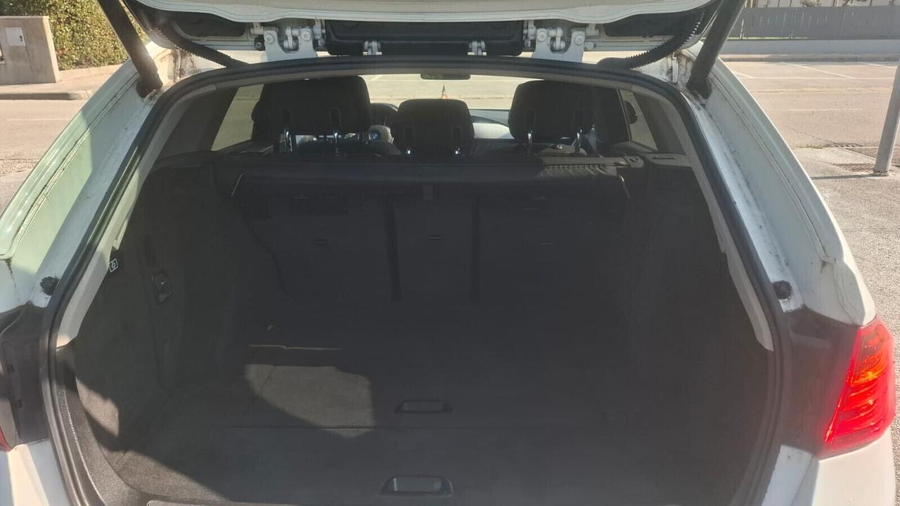 Bmw 318 318d Touring Business aut.