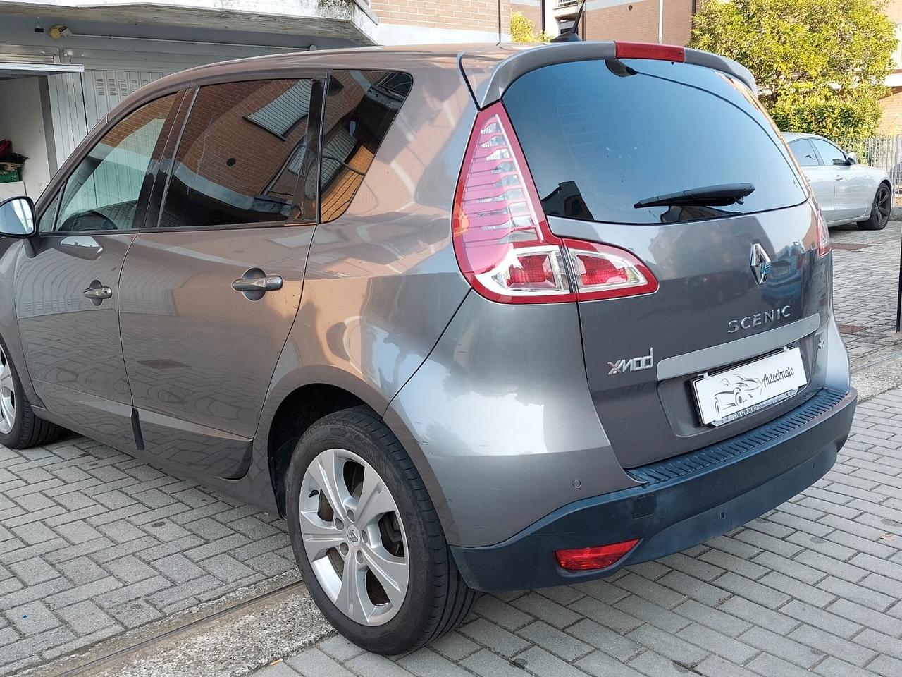 Renault Scenic Scénic X-Mod 1.5 dCi 110CV Luxe