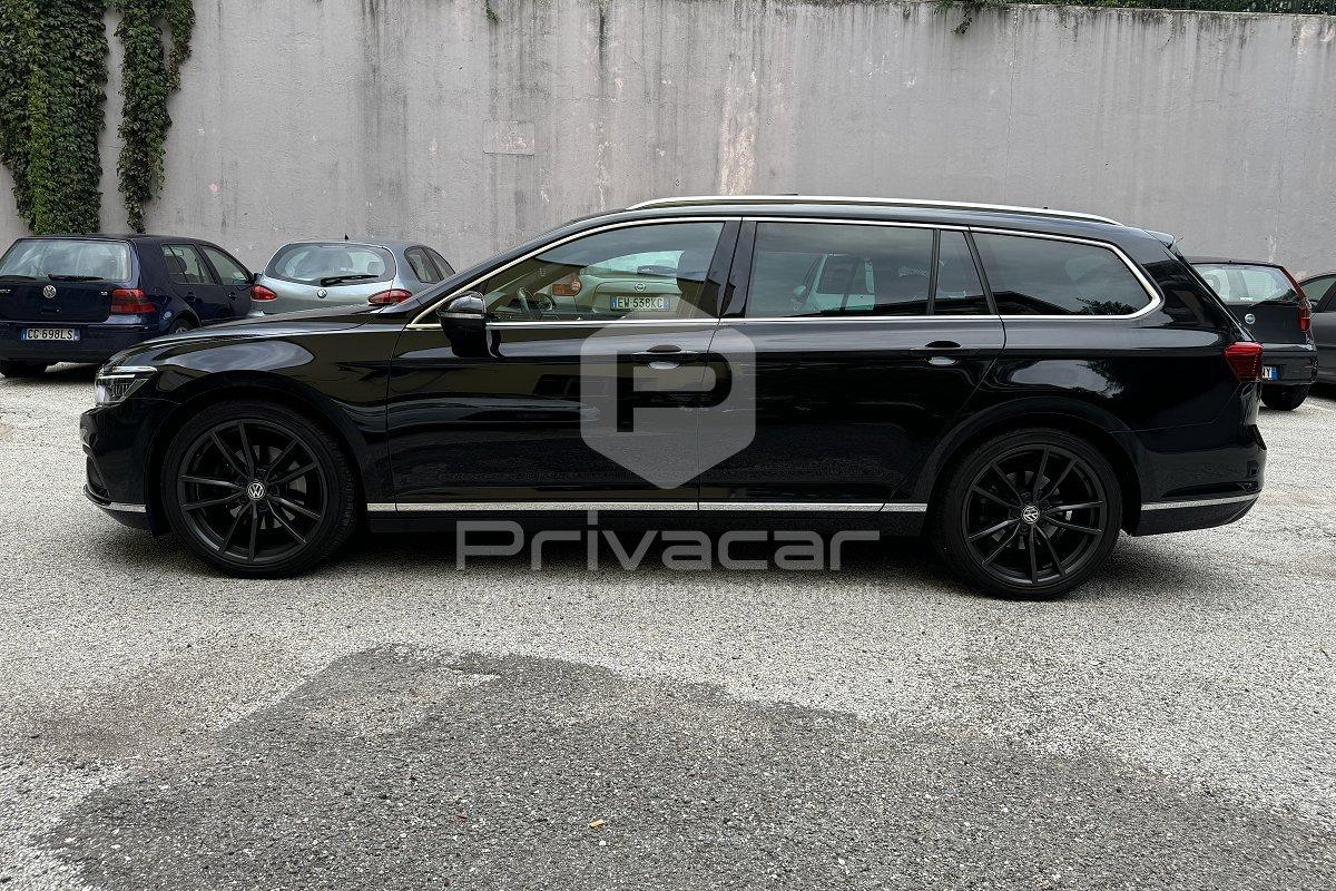 VOLKSWAGEN Passat Variant 2.0 TDI SCR 190 CV 4MOTION DSG Executive BMT