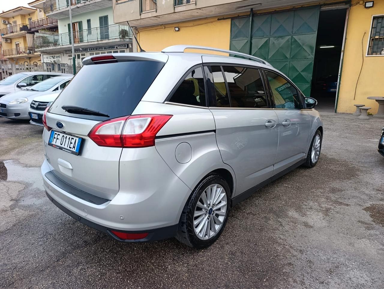 Ford C-Max7 1.5 TDCi Titanium 2016