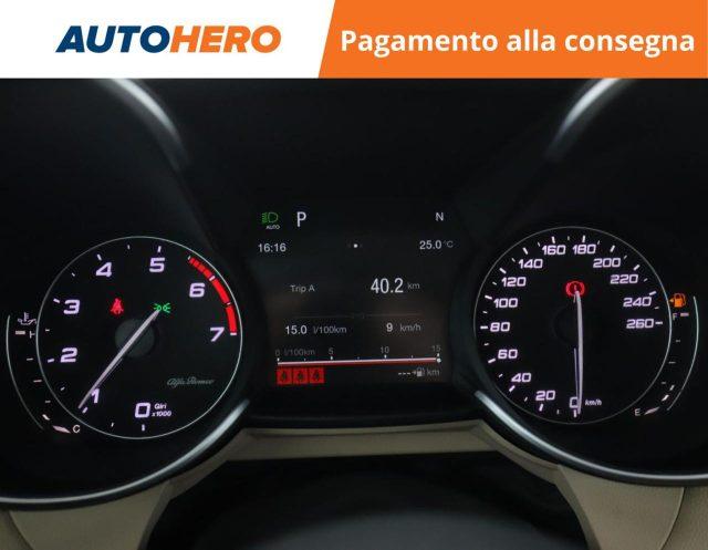 ALFA ROMEO Giulia 2.0 Turbo 280 CV AT8 AWD Q4 Veloce