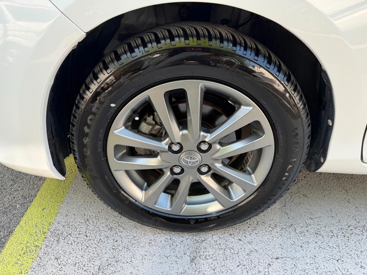 Toyota Yaris LOUNGE 5P GARANZIA 24 MESI NEOPATENT.
