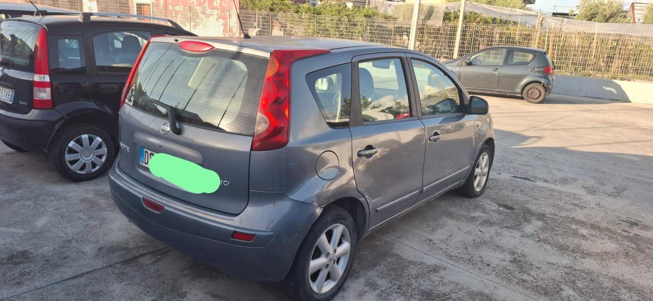 Nissan Note 1.5 dCi 86CV Visia