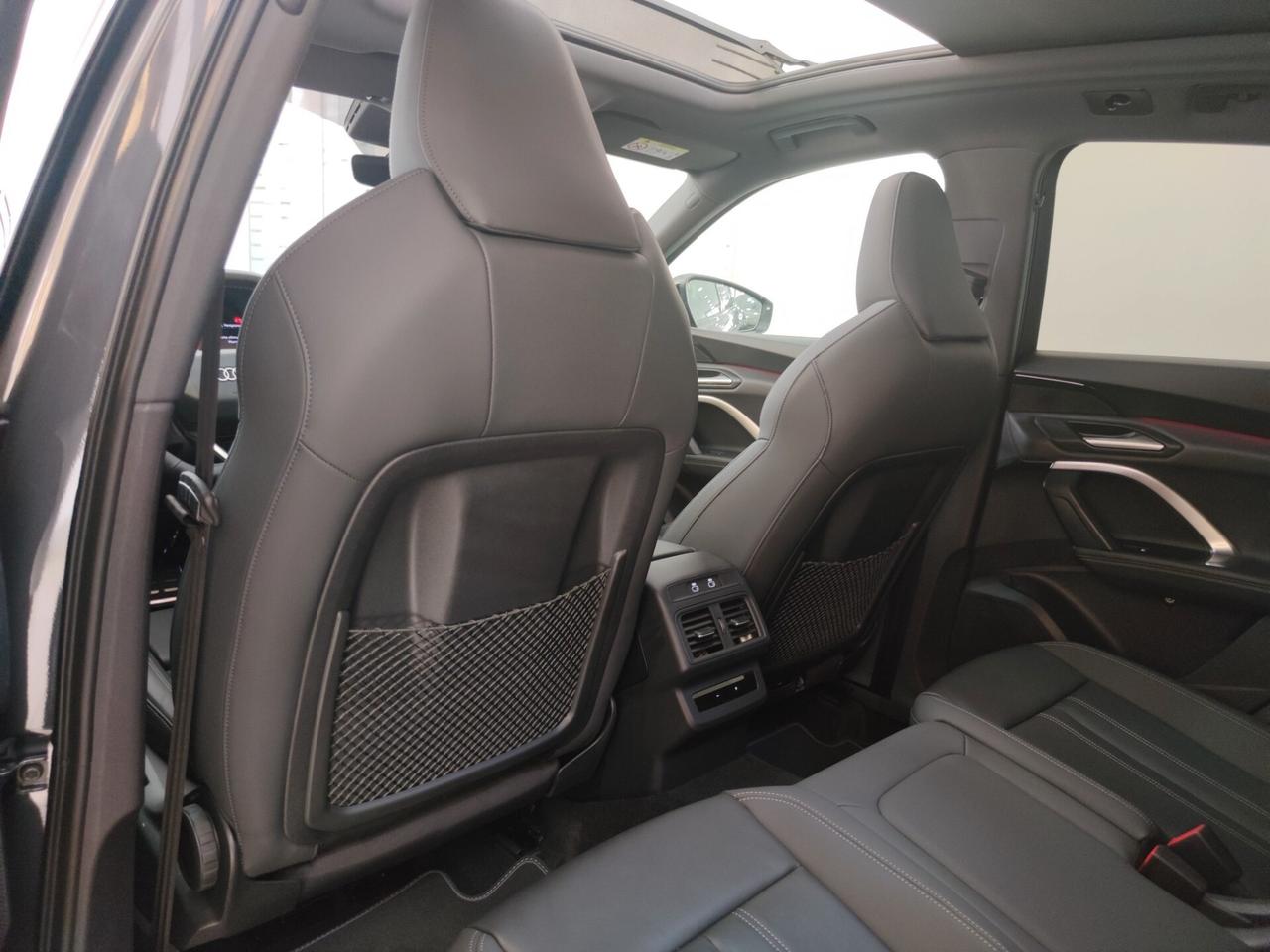 Audi Q5 40 2.0 tdi mhev 12V Identity Black quattro s-troni