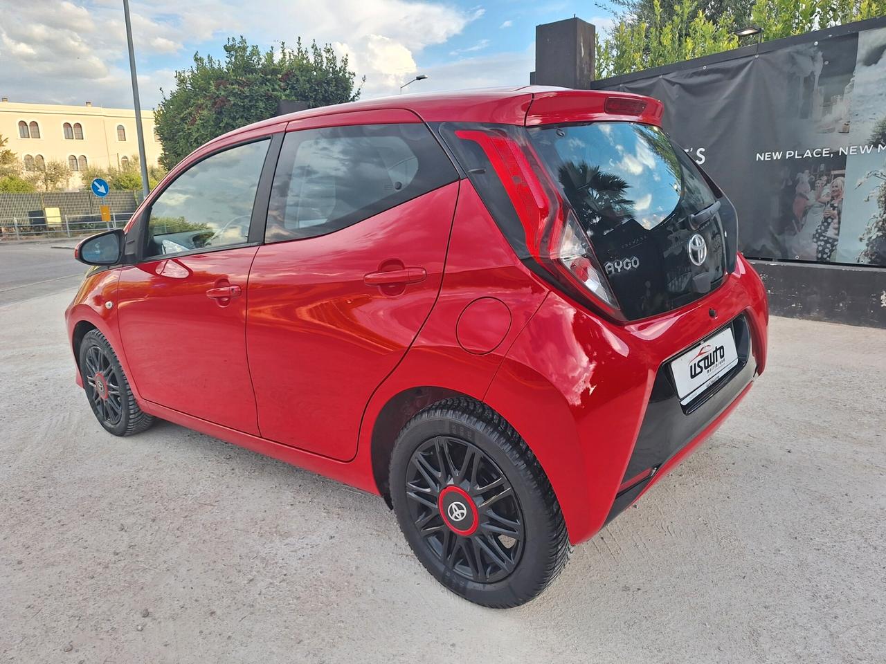 Toyota Aygo 1.0 VVT 5 porte x-play 2019 PERFETTA