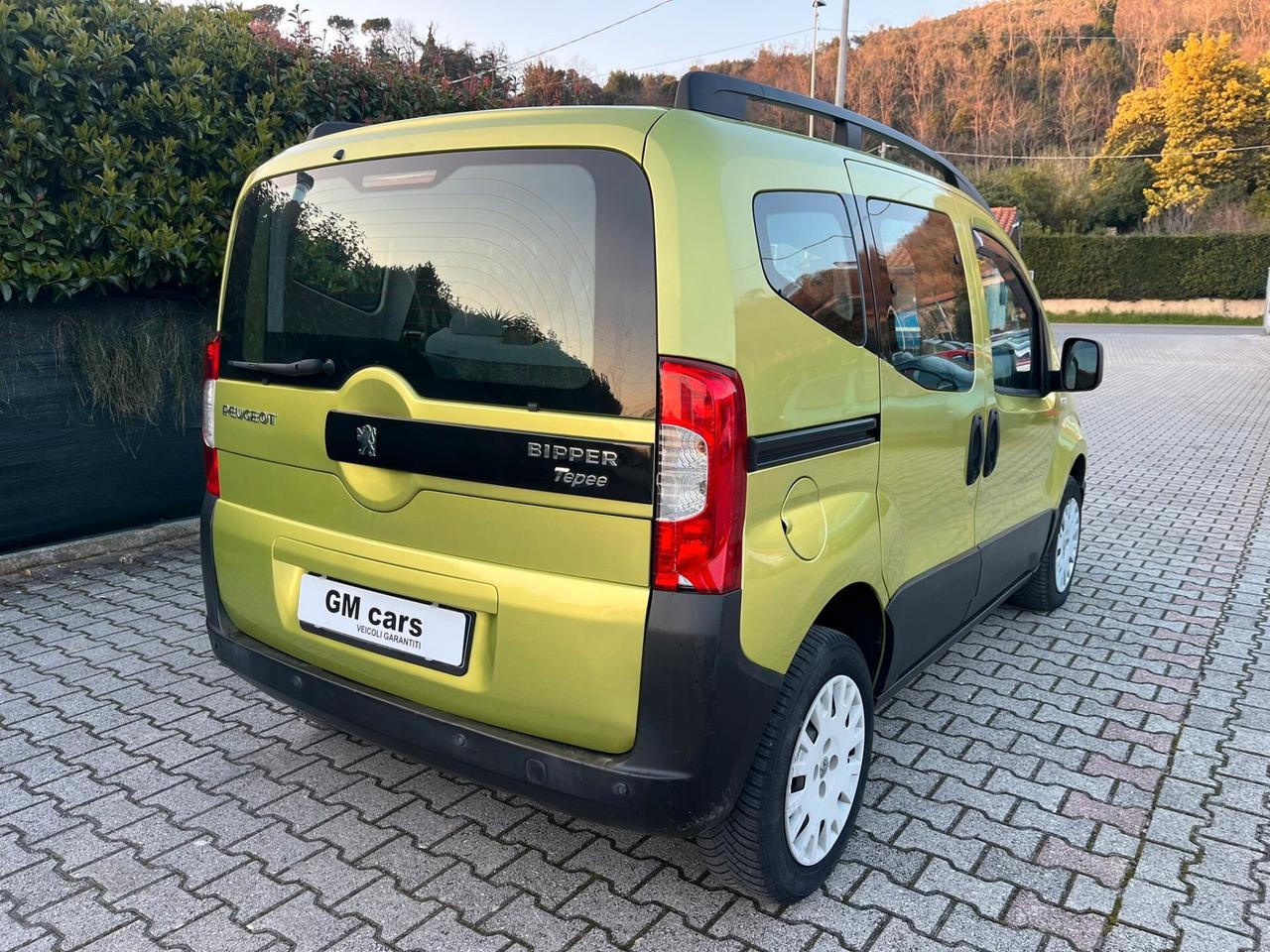 Peugeot Bipper Tepee 1.3 HDi 75 FAP Outdoor