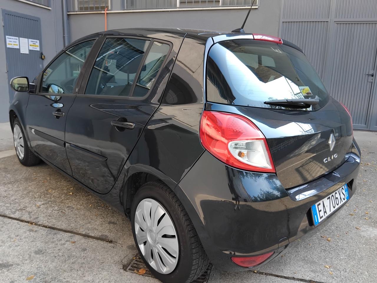 Renault Clio 1.2 gpl garanzia
