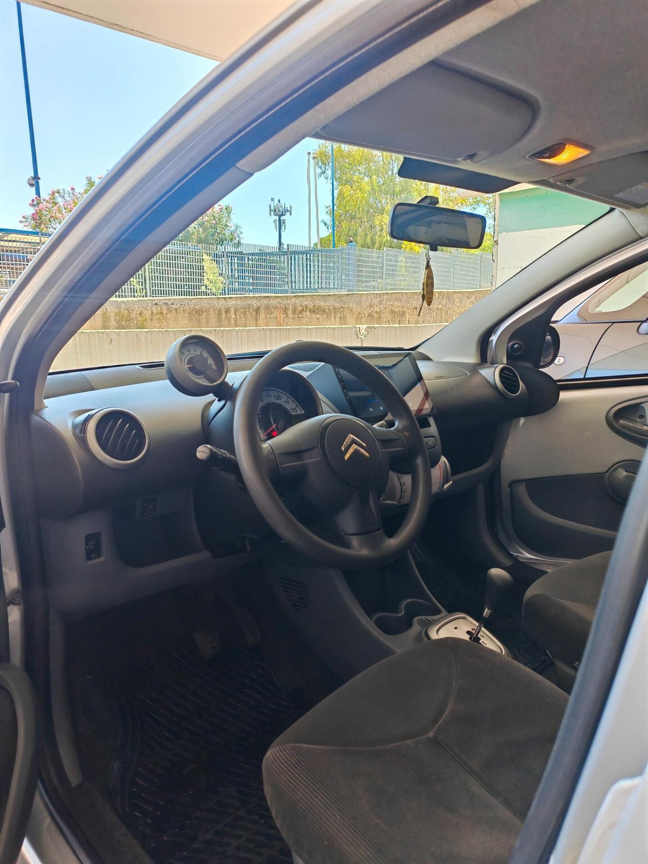 Citroen C1 AUTOMATICA CON TABLET CARPLAY