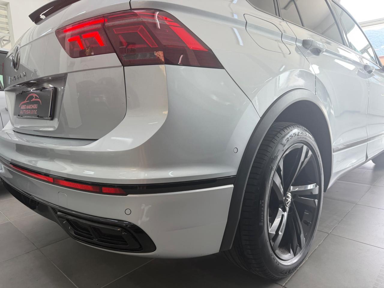 VW Tiguan 2.0 150 CV DSG R-Line FINANZIABILE