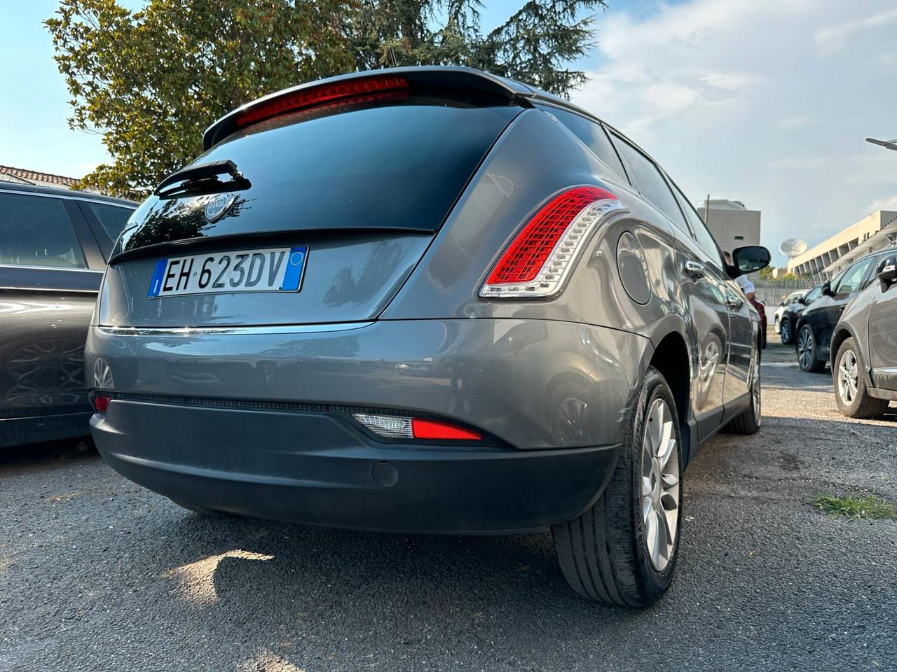 Lancia Delta 1.6 MJT DPF Gold