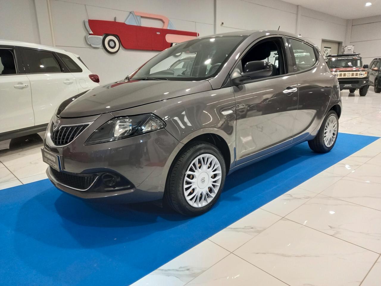 Lancia Ypsilon 1.0 FireFly 5 porte S&S Hybrid Ecochic Gold