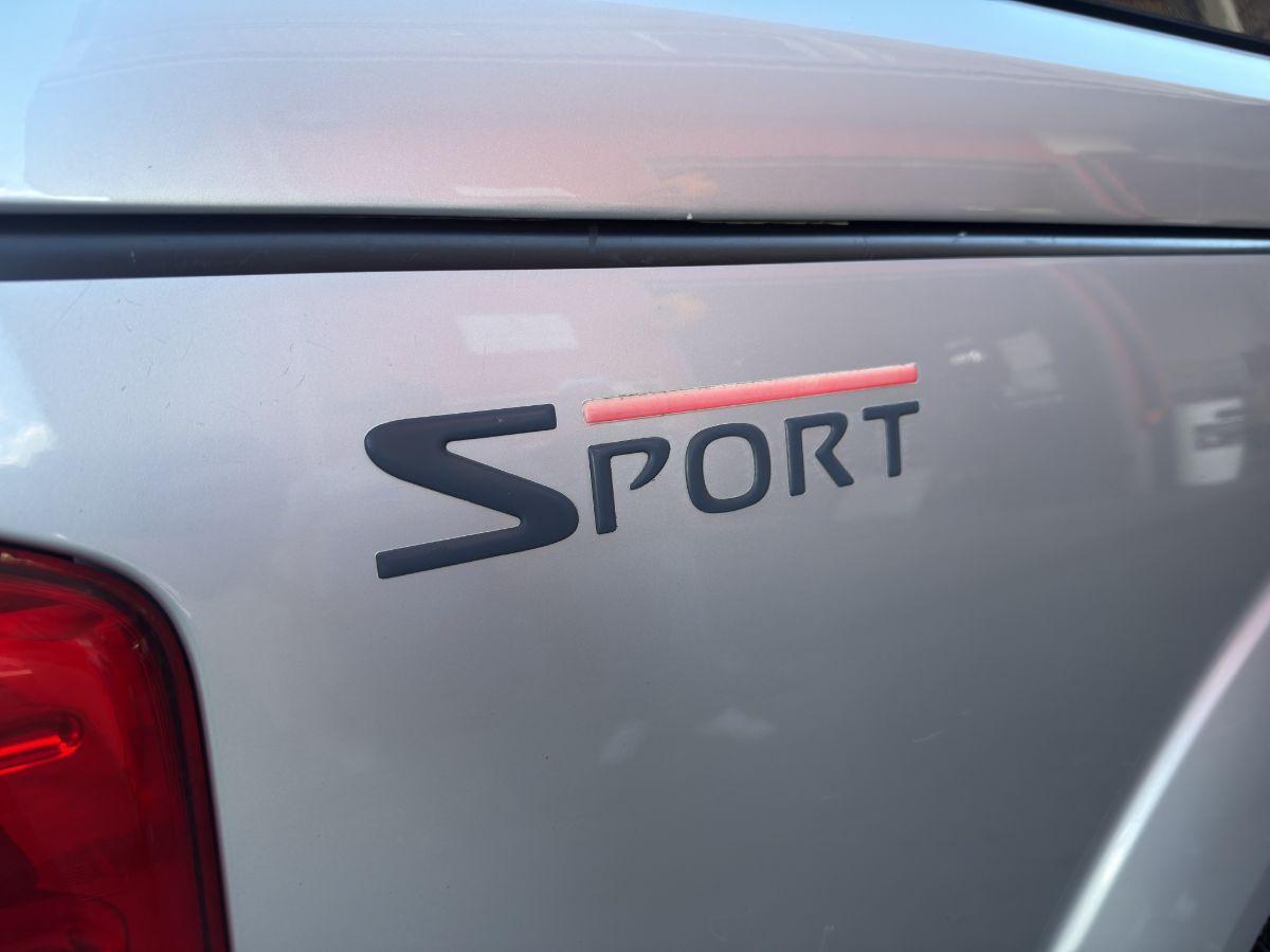 NISSAN - Navara - Pick-up 2.5 dCi 171cv Double Cab LE 4x4 sport