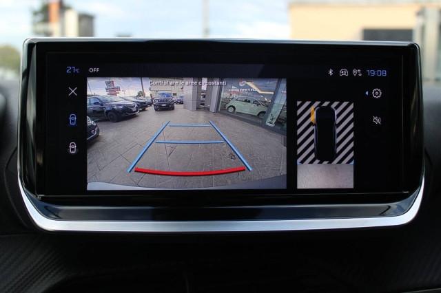 Peugeot 2008 1.2 puretech Allure 130cv automatica con CarPlay