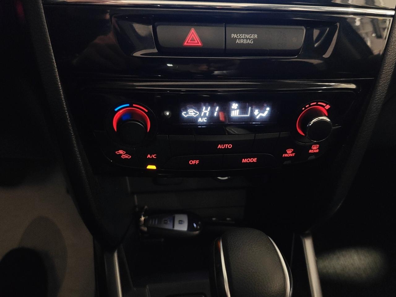 Suzuki Vitara 1.5 140V Hybrid A/T 4WD AllGrip Starview