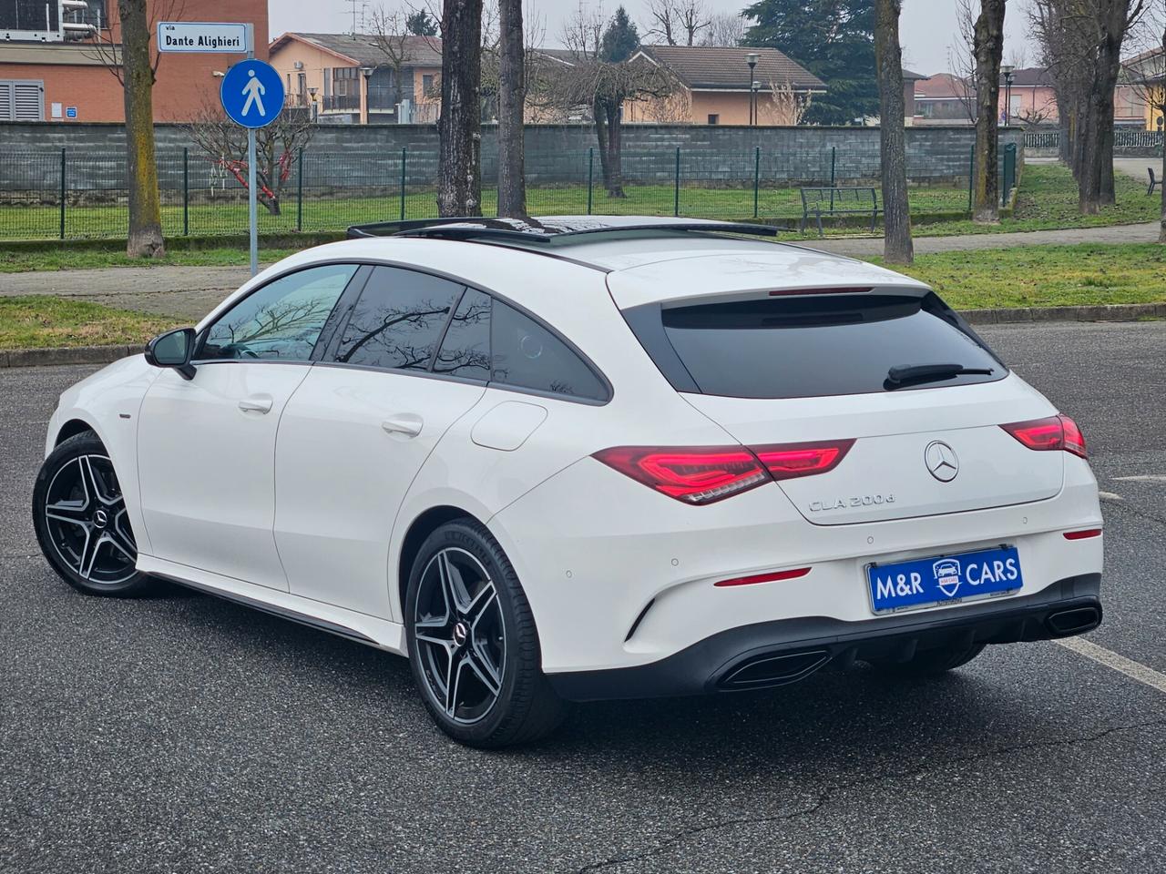 Mercedes-benz CLA 200 d Automatic Pak AMG EDITION FULL