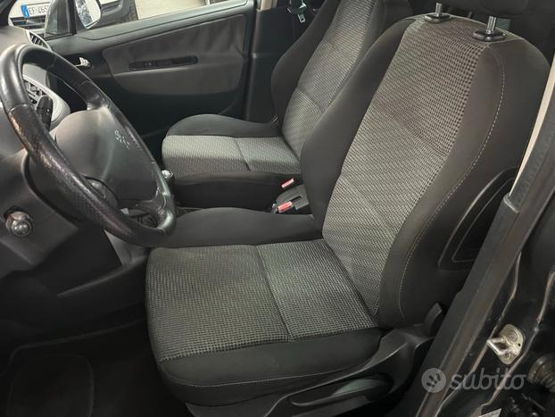 Peugeot 207 1.6 SW molto spaziosa! EURO 5