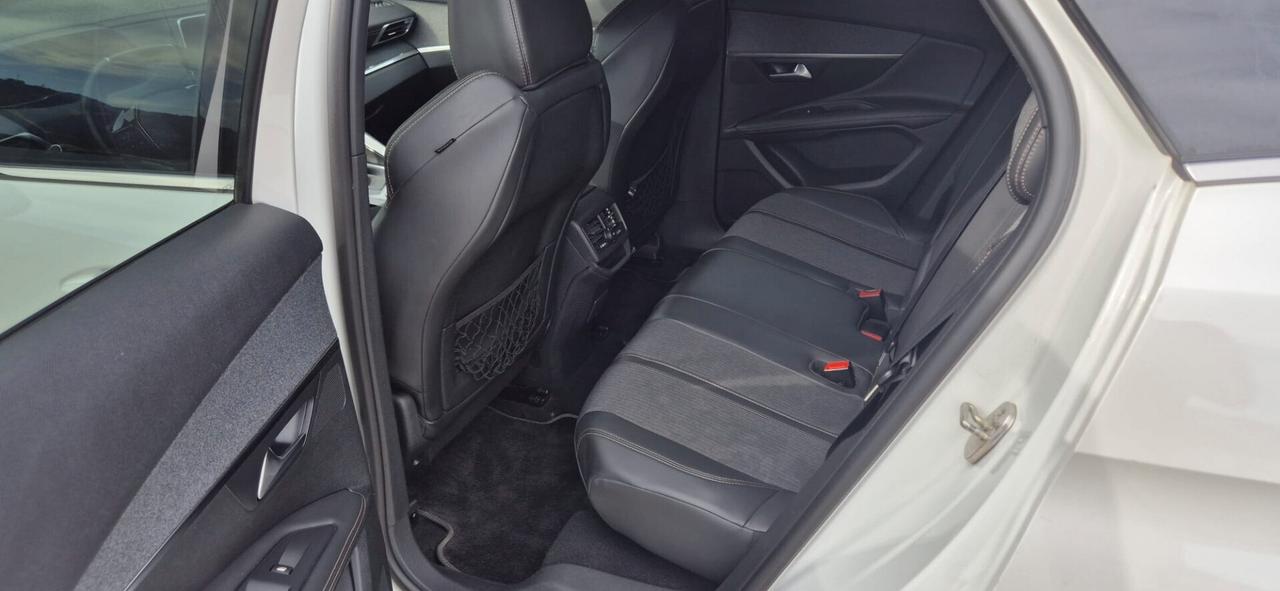 Peugeot 3008 1.6BlueHDi 120 GTLine-Garanzia 3 Anni