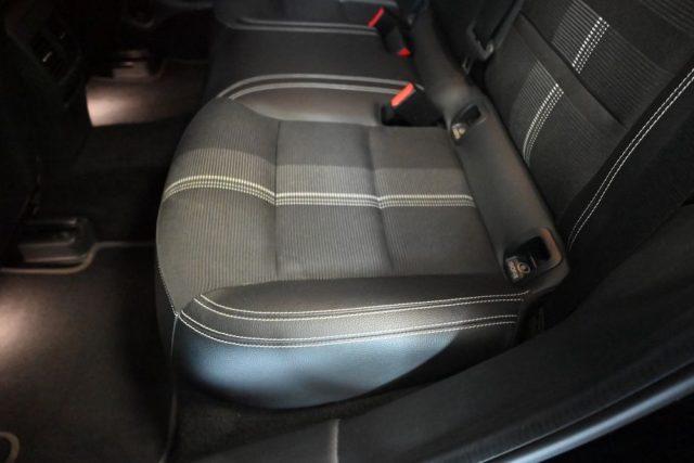 MERCEDES-BENZ GLA 180 SPORT AUTO NAVI TEL CAM 18"CRUISE PELLE/TESS.FULL!