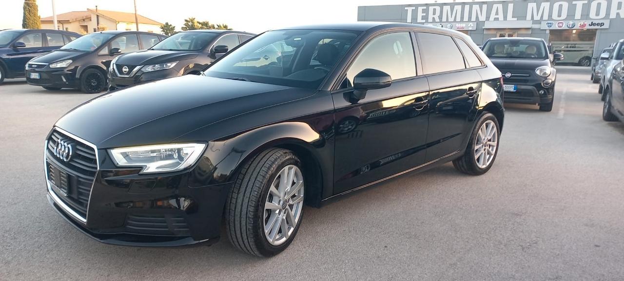 Audi A3 SPB 30 TDI Business