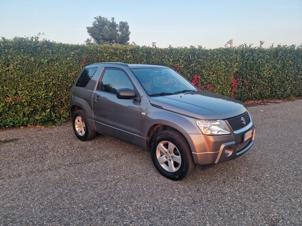 Suzuki Grand Vitara 1.6 106cv Benzina