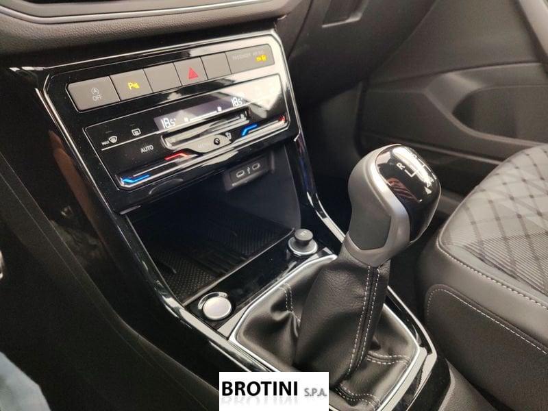 Volkswagen T-Cross 1.0 TSI 85kW R-Line Plus