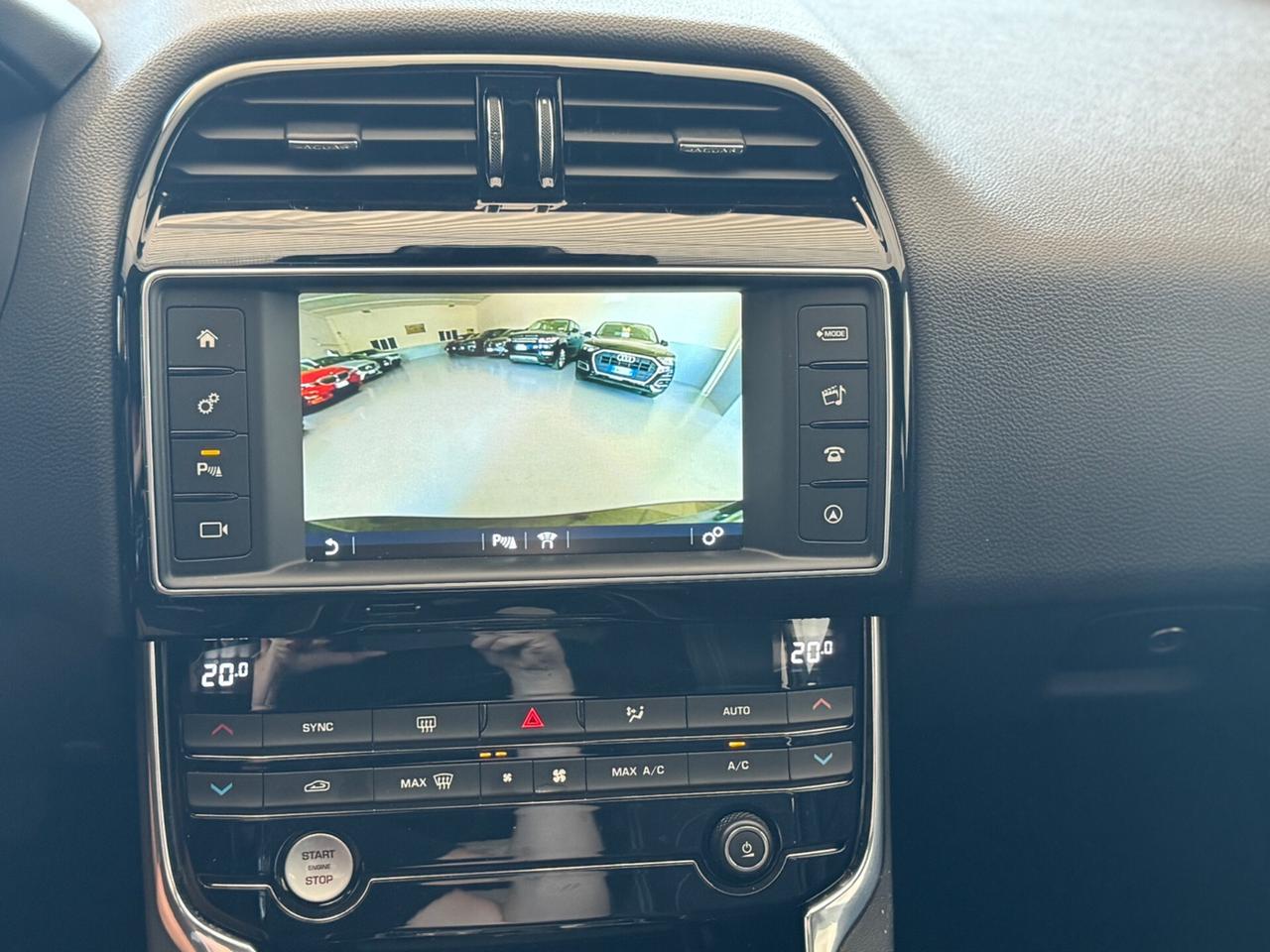 Jaguar XE 2.0 D Turbo aut. R-Sport Tetto , Euro 6 !