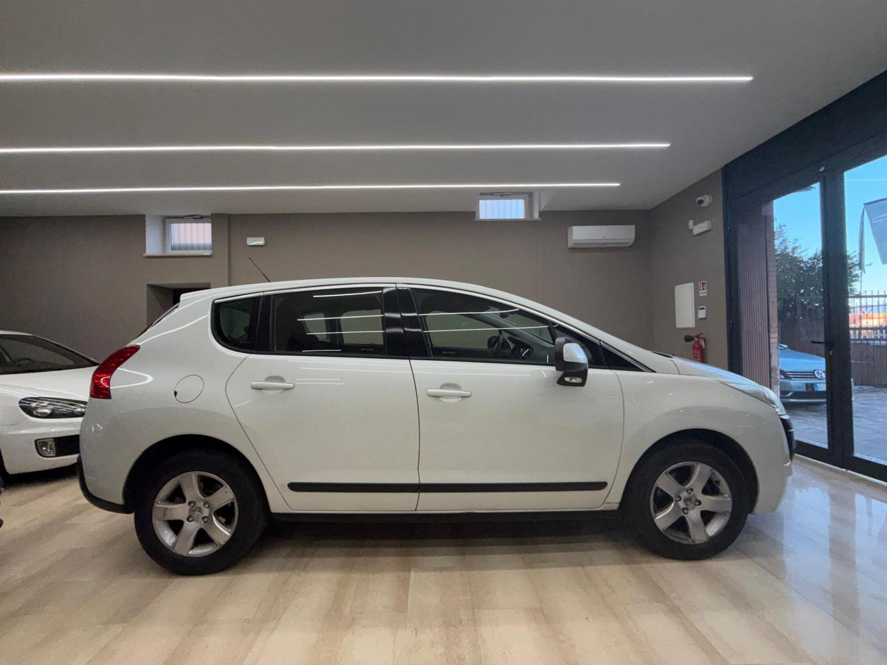 Peugeot 3008 1.6 HDi 112CV Premium