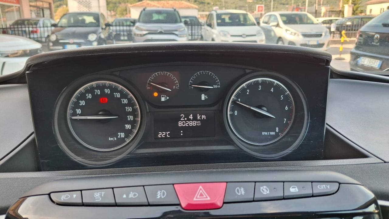 Lancia Ypsilon 1.0 FireFly 5 porte S&S Hybrid Gold