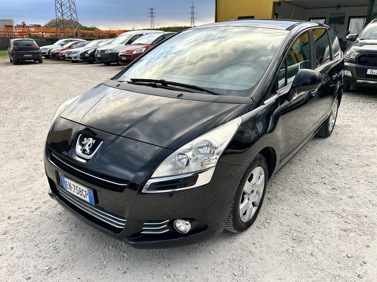 PEUGEOT 5008 1.6HDI 7 POSTI UNICO TOP