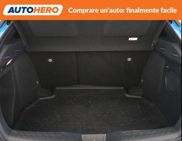 TOYOTA C-HR 1.8 Hybrid E-CVT Style+