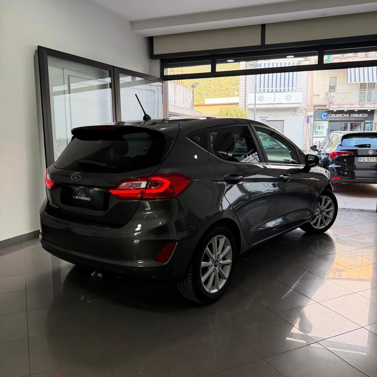 Ford Fiesta 1.1 75 CV GPL 5 porte Connect