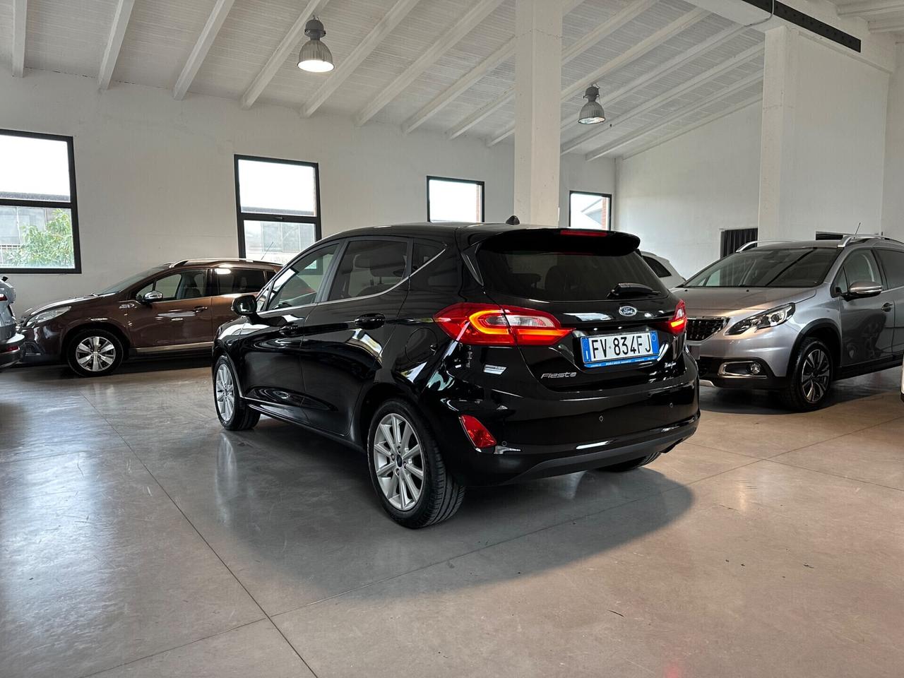 Ford Fiesta 1.5 EcoBlue 5 porte Vignale