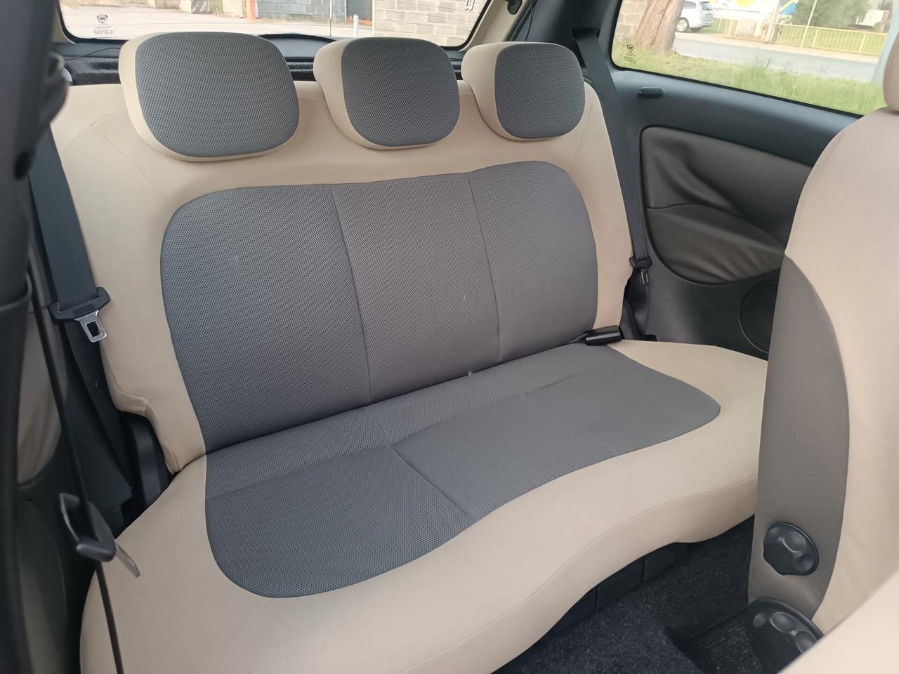 Lancia Ypsilon 2006---1.2 Benzina Neopatentati