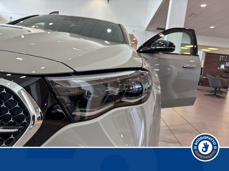 Mercedes-Benz Classe E 220d Berlina AMG Line Premium