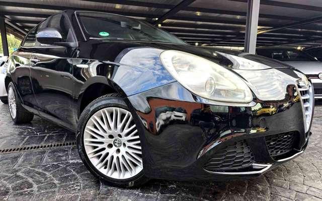 Alfa Romeo Giulietta TOTAL BALCK CERCHI SPORT UNIPRO!