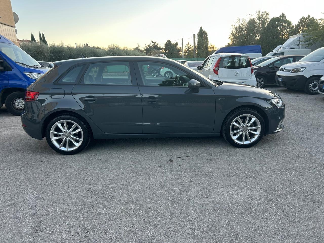 Audi A3 SPB 1.4 Metano S tronic g-tron Sport Automatico