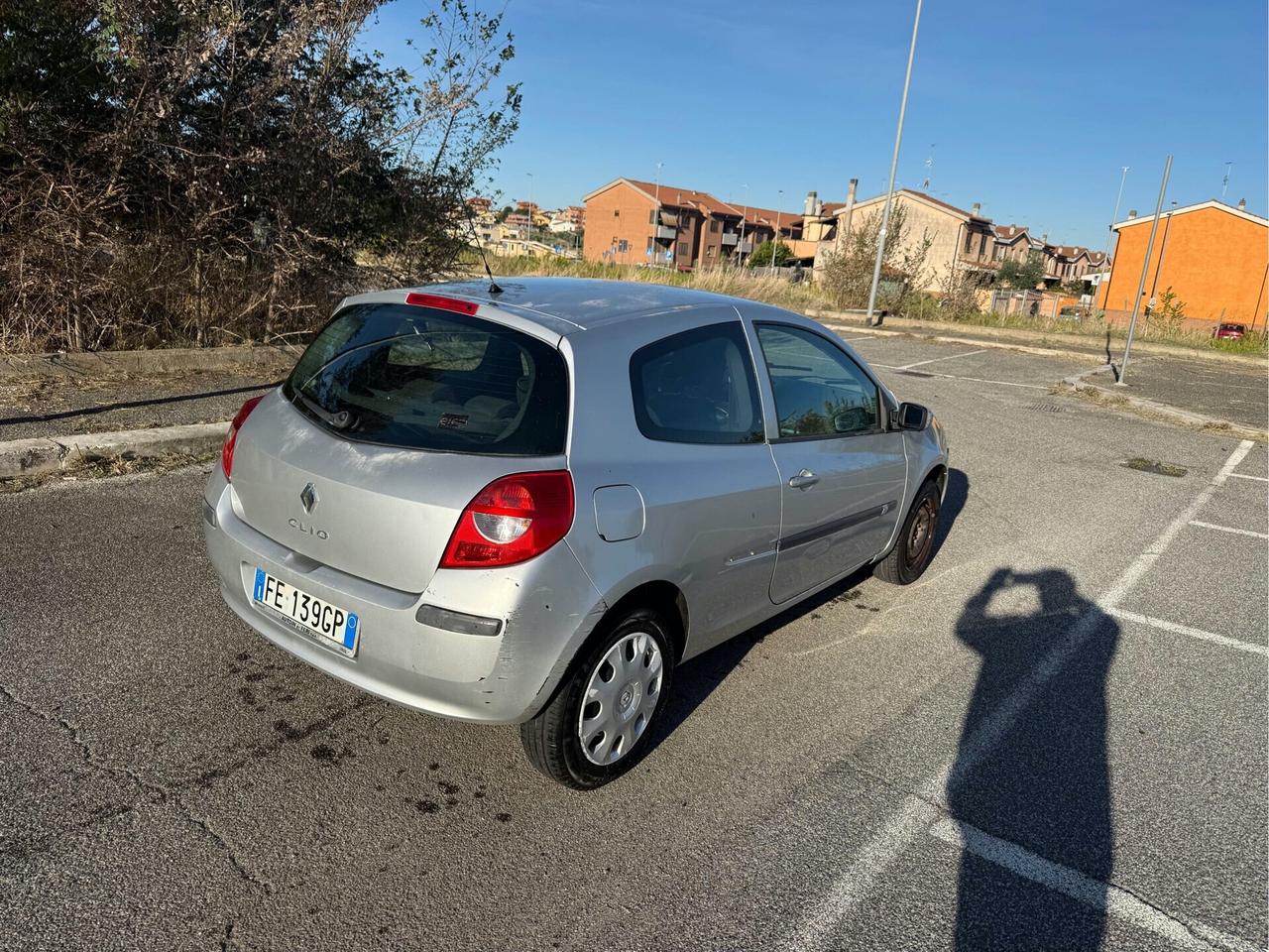 Renault Clio benzina 120000 km neopatentati euro 4
