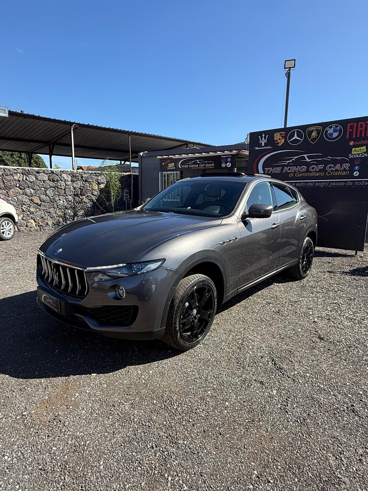 Maserati Levante V6 Diesel AWD tetto apribile