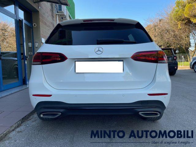 MERCEDES-BENZ B 180 D 116CV PREMIUM AUTOMATIC NAVIGATORE RETROCAMERA