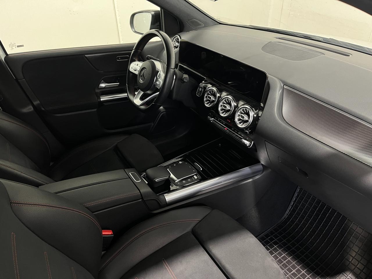 Mercedes-Benz CLASSE B 200D AUTO PREMIUM