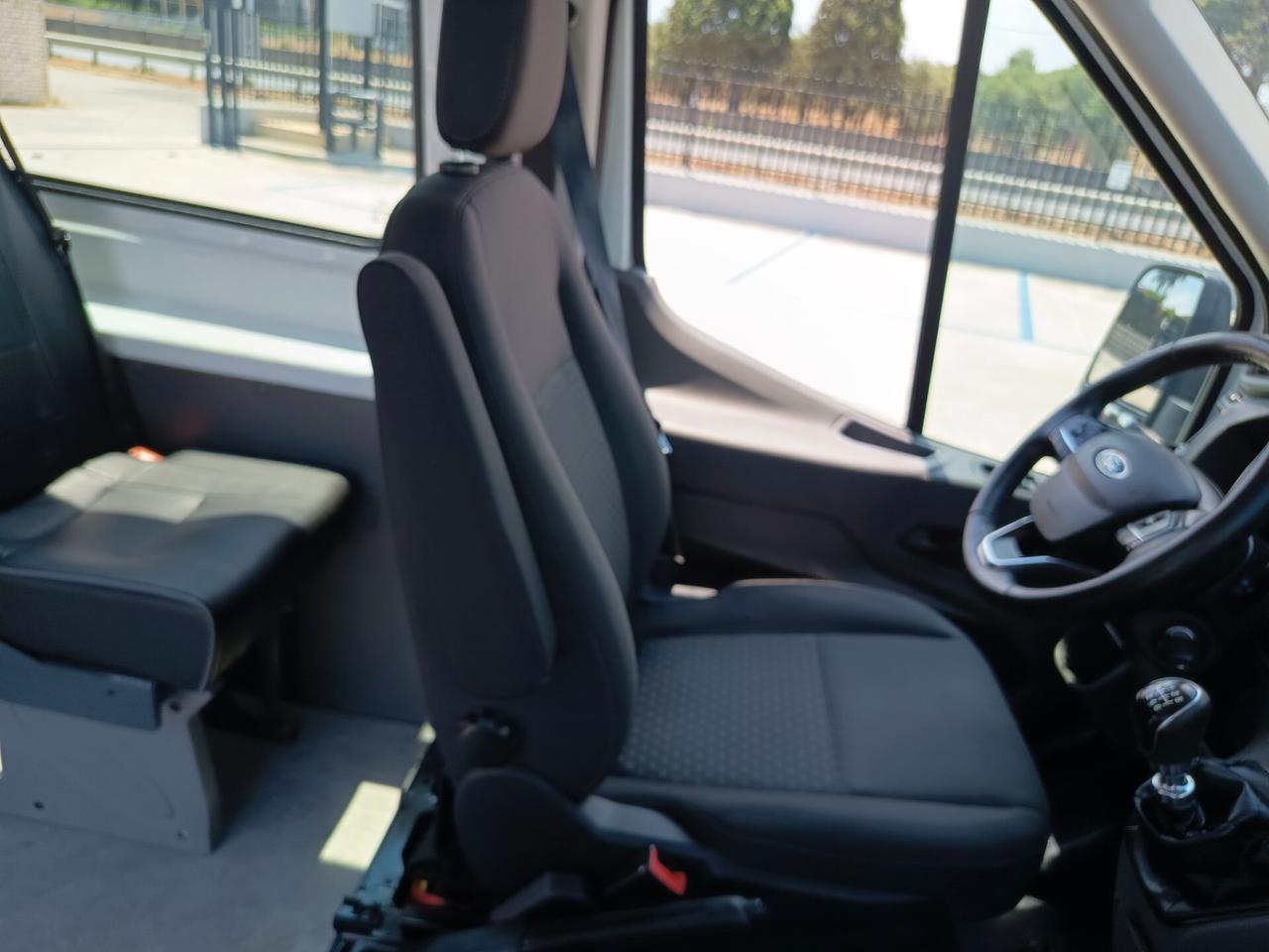Fiat Ducato 35 2.2 Mjt 140CV PM-TM 9 posti con pedana trasporto disabili