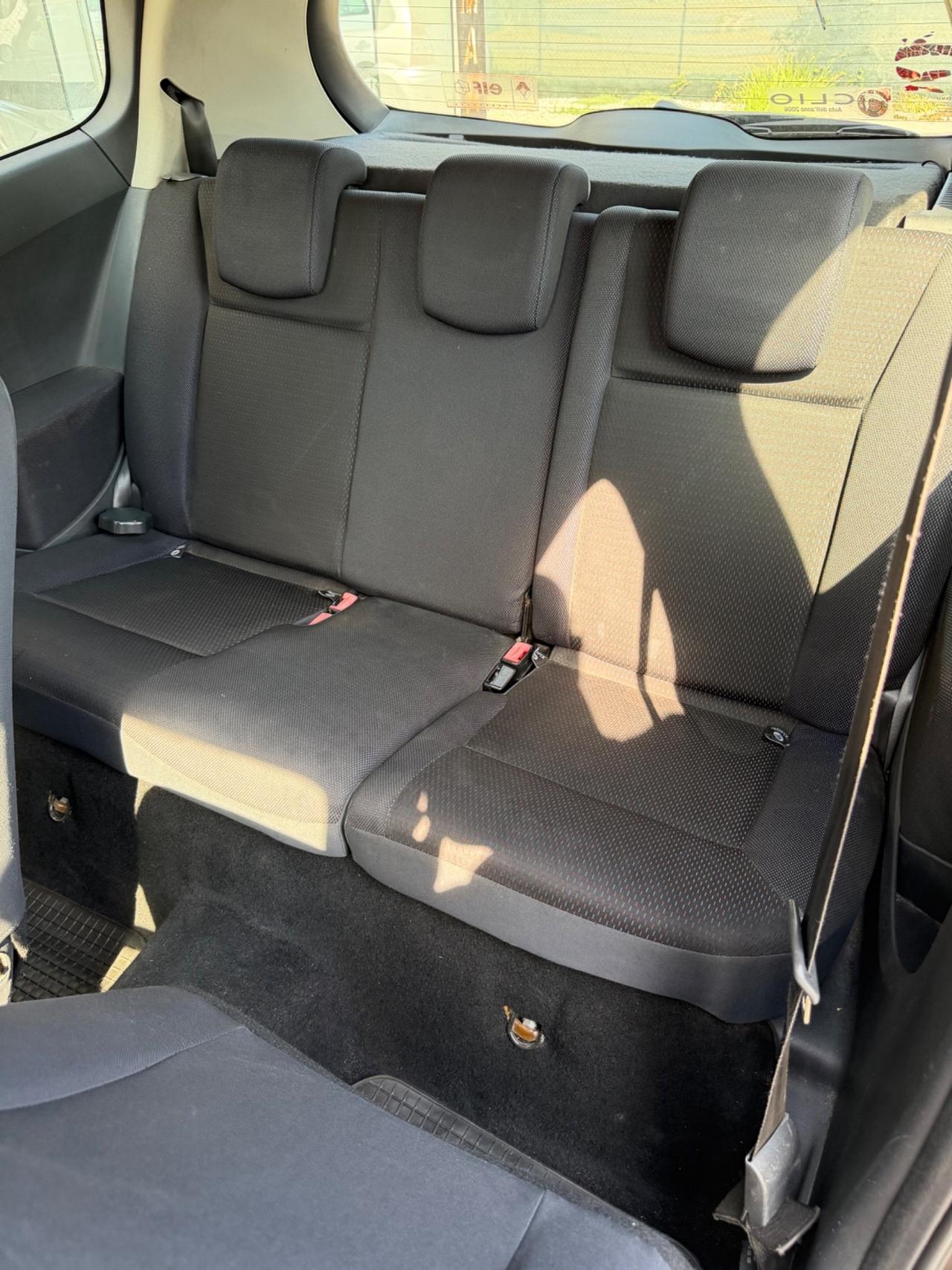 Renault Clio 1.2 16V 3 porte - Neopatentati-Motore perfetto