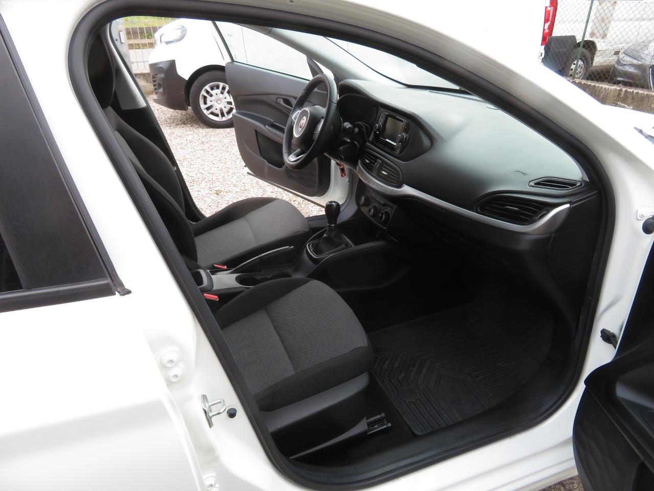 Fiat Tipo 1.3 Mjt S&S 5 porte Sport