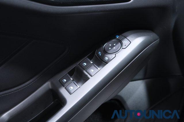 FORD Focus 1.0 ECOBOOST HYBRID 125 CV 5P ST-LINE NEOPATENTATI
