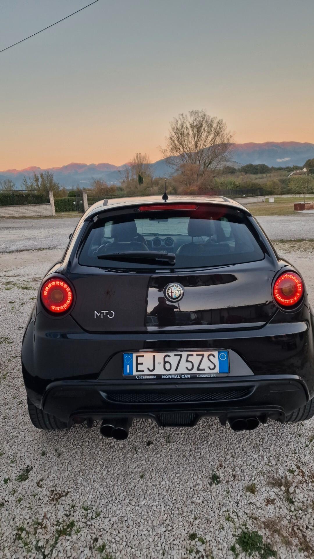 Alfa Romeo MiTo 1.6 JTDm S&S Distinctive Sport Pack