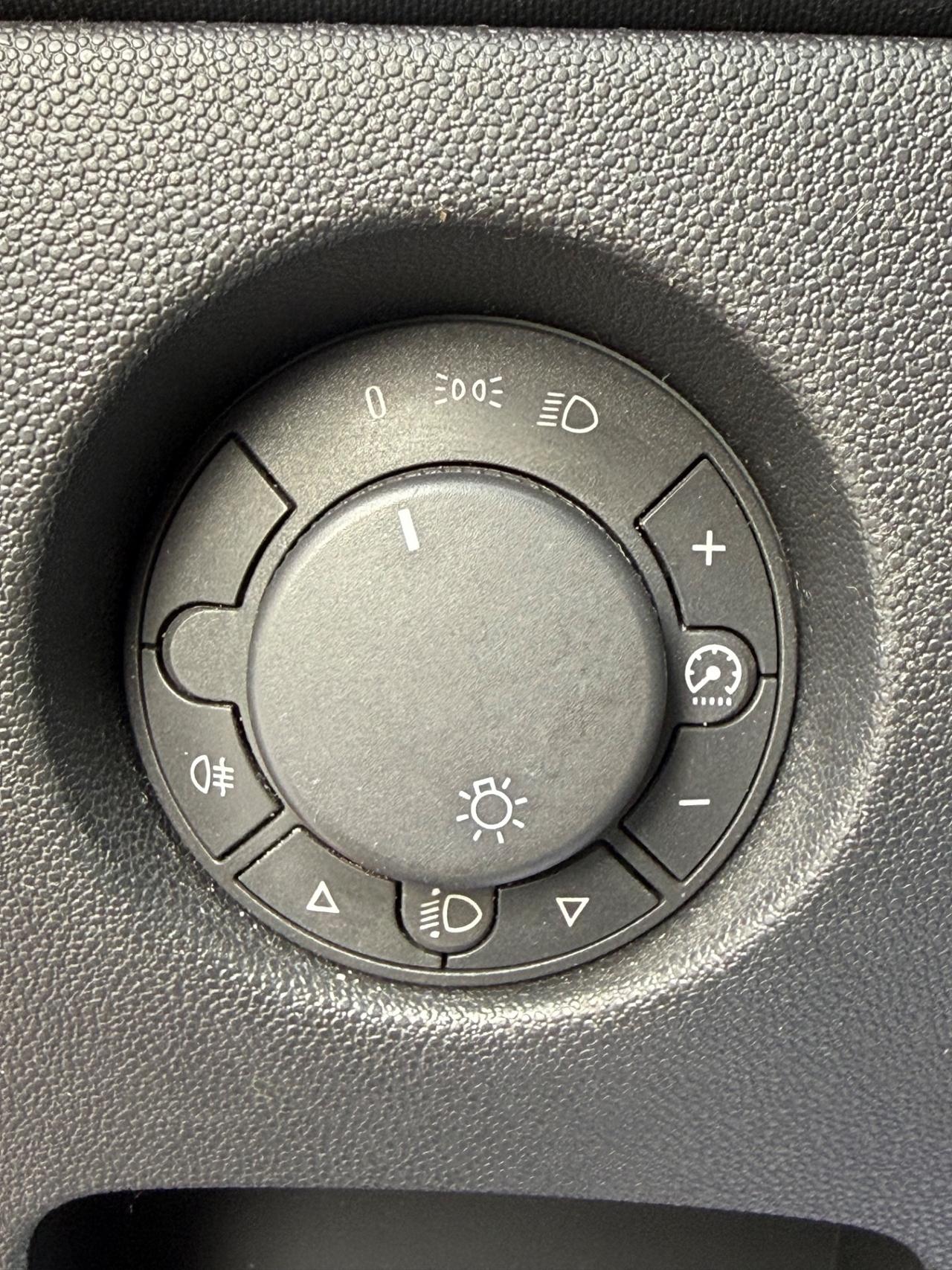 Opel Corsa 1.2 5 porte Cosmo