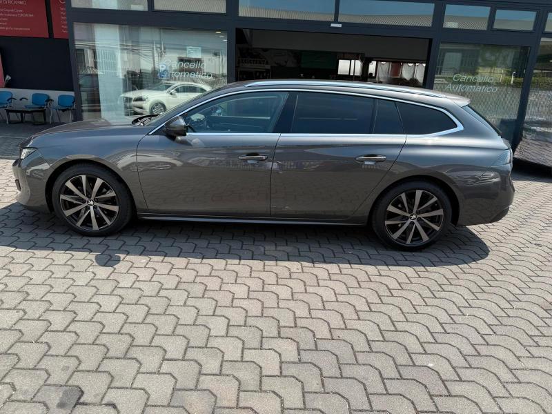 Peugeot 508 Station Wagon 508 SW 1.5 BHDI AllurE 130cv EAT8 N1 AUTOCARRO
