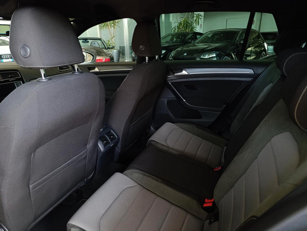 Volkswagen Golf 5 Porte Golf 5p 1.6 tdi Sport Edition 110cv